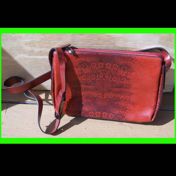 Francesco Biasia Handbags - Fabulous Italian shoulder bag Francesco Biasia